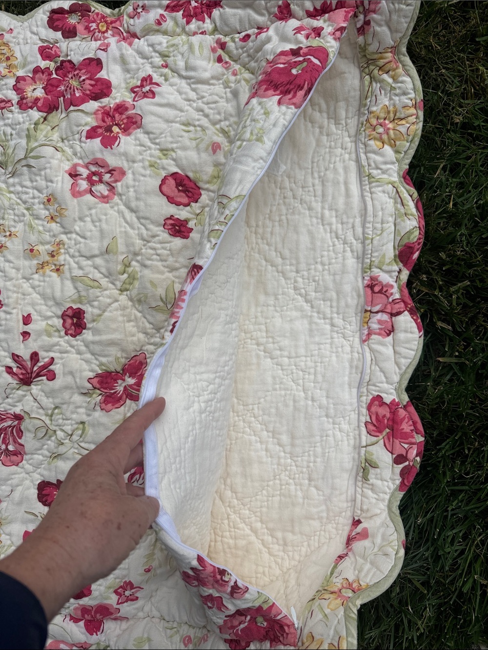 PotteryBarn Floral Quilted Pillow Case in Sage Green and Rose - Picture 4 of 4